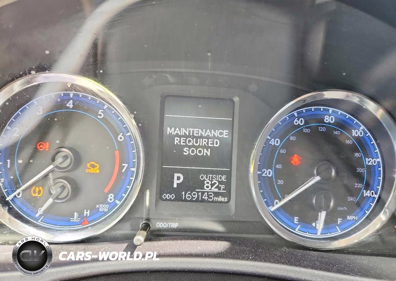 2018 Toyota Corolla Le VIN:2T1BURHE4JC997335 - 9