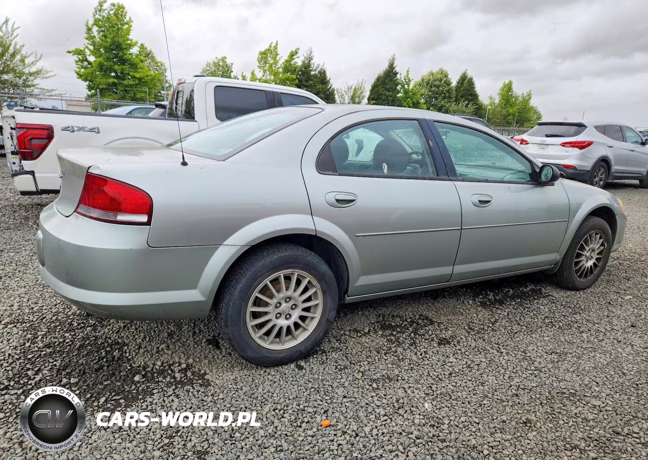 2005 Chry Sebring Base 4D Seda VIN:1C3EL46X05N537216 - 3