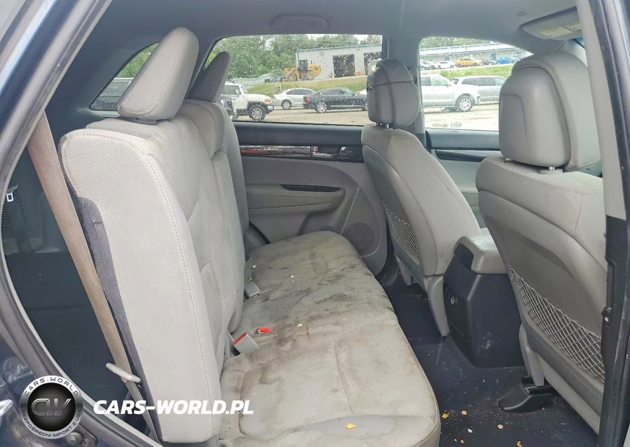 2011 Kia Sorento Lx VIN:5XYKT4A25BG122941 - 10