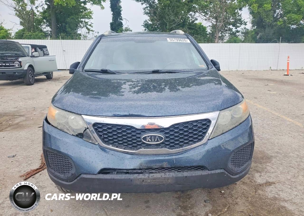 2011 Kia Sorento Lx VIN:5XYKT4A25BG122941 - 5