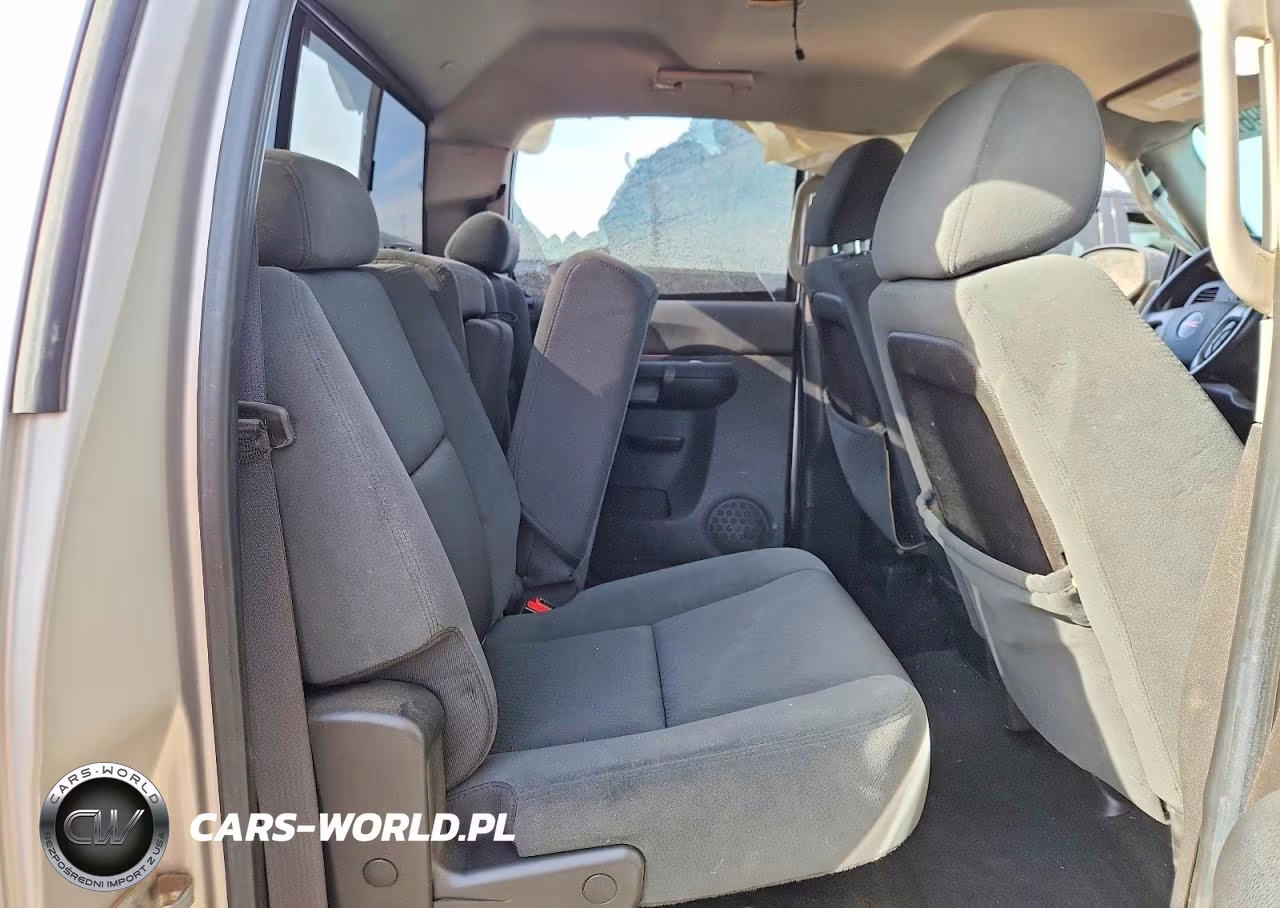 2008 GMC Sierra C1500 VIN:2GTEC13J281133608 - 10