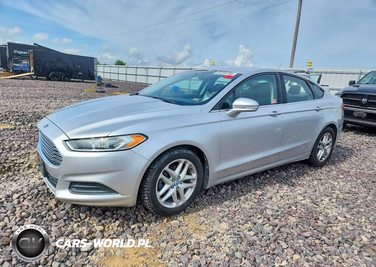 2013 Ford Fusion Se – zdjęcie 1 z 12
