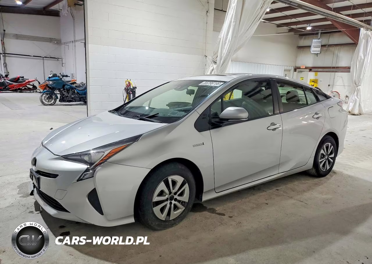 2016 Toyota Prius Three – zdjęcie 1 z 12