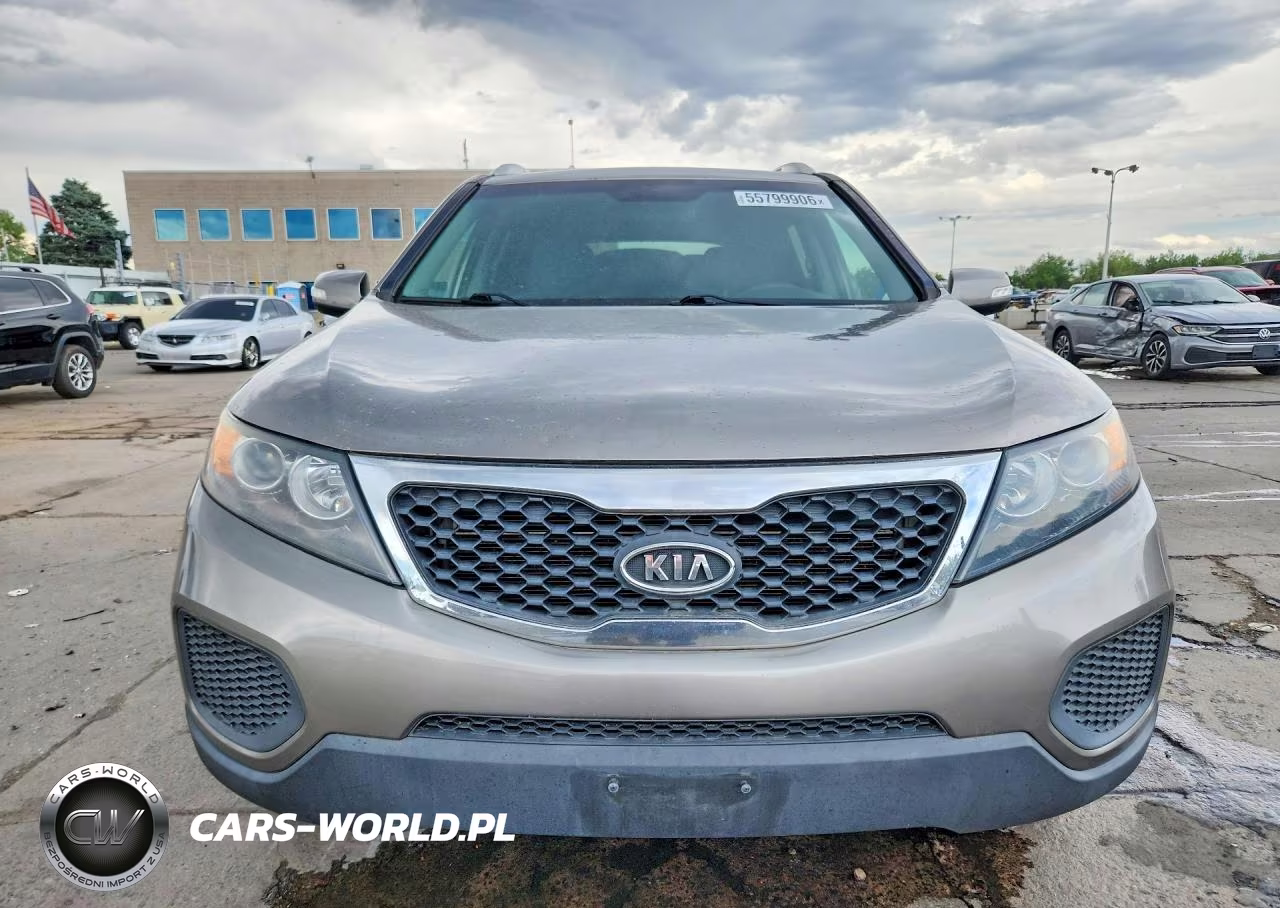 2013 Kia Sorento Lx VIN:5XYKTDA27DG346487 - 5