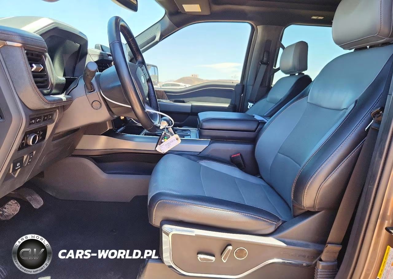 2023 Ford F150 Lightning Pro VIN:1FTVW1EV2PWG17759 - 7