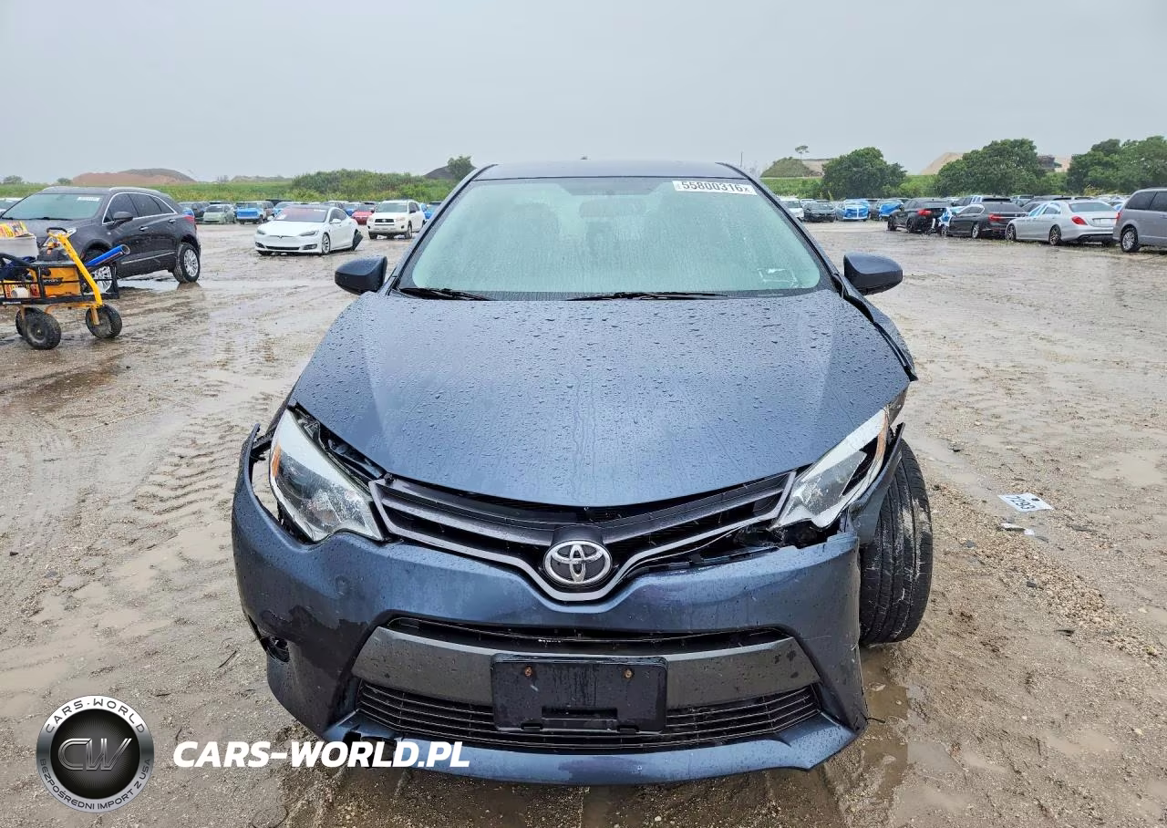 2015 Toyota Corolla Le VIN:2T1BURHE1FC465208 - 5