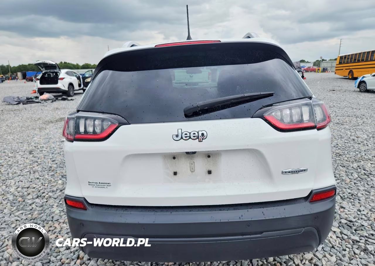 2019 Jeep Cherokee Latitude Plus VIN:1C4PJLLB6KD111125 - 6