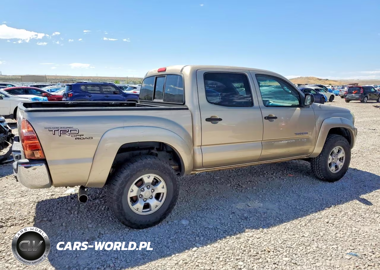 2005 Toyota Tacoma Double Cab VIN:5TELU42N05Z134239 - 3