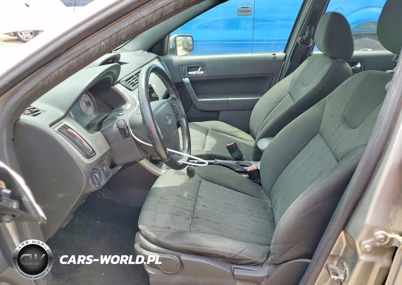 2008 Ford Focus VIN:1FAHP35NX8W261476 - 7
