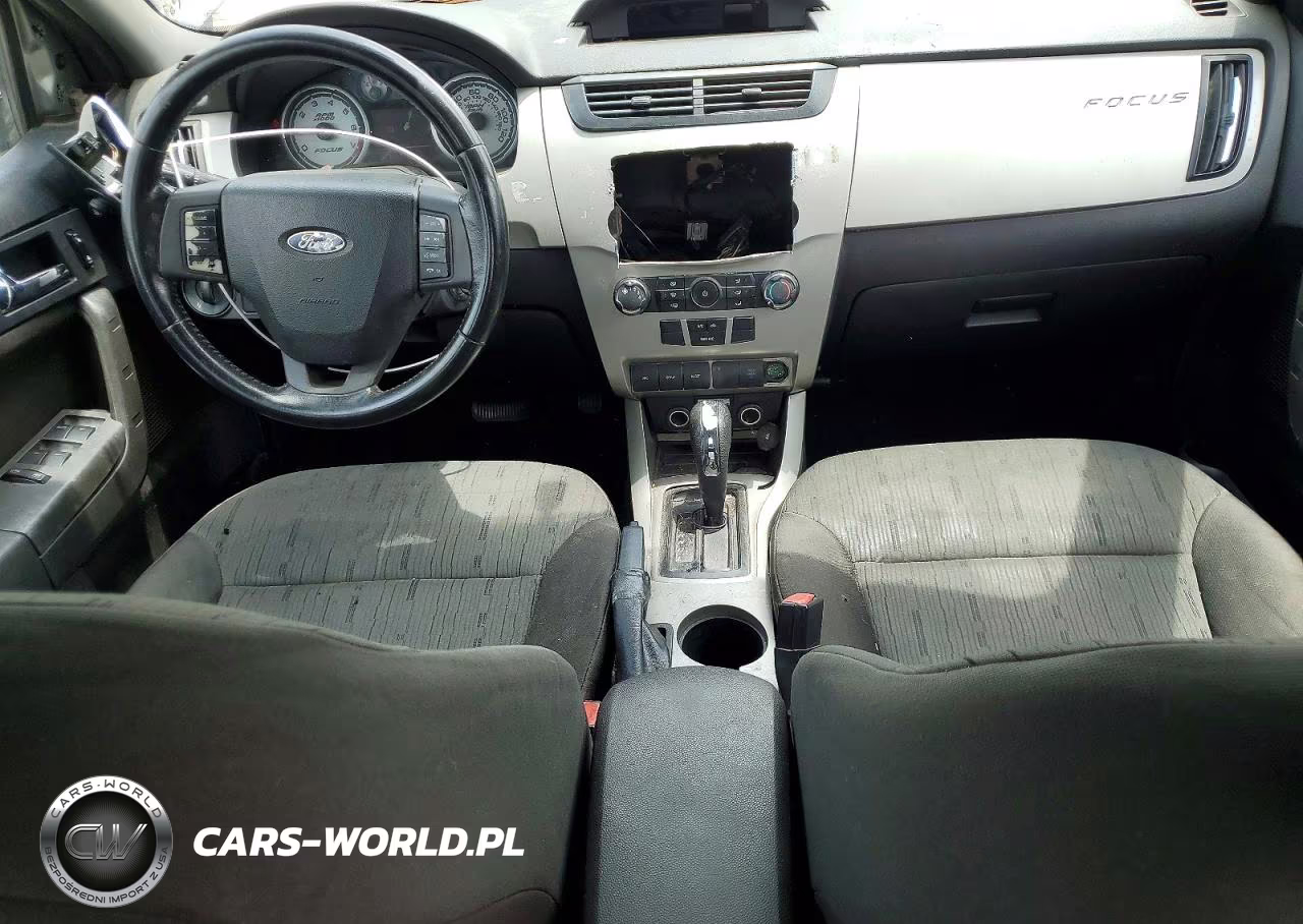 2008 Ford Focus VIN:1FAHP35NX8W261476 - 8