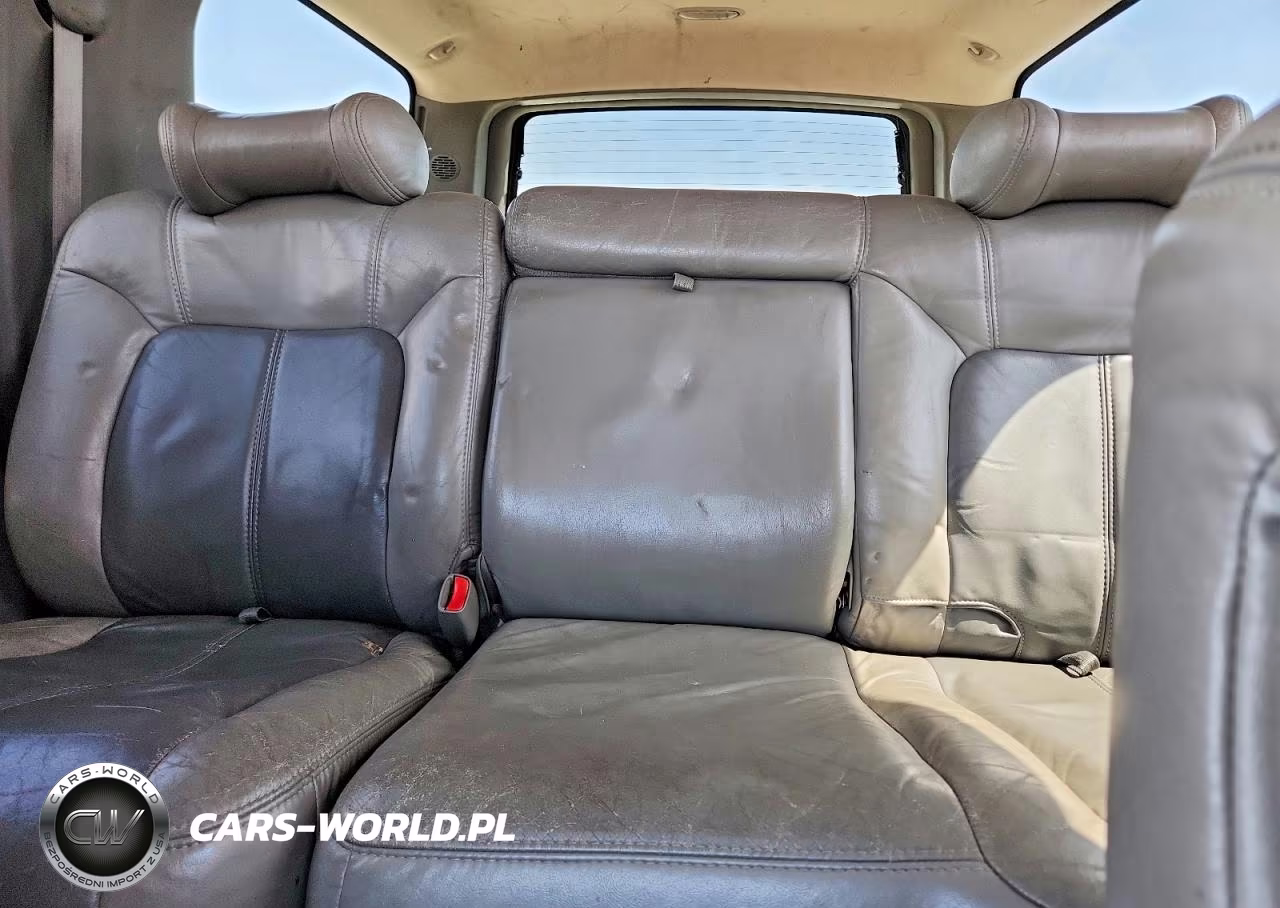 2002 GMC Denali Xl K1500 VIN:1GKFK66U92J253756 - 10