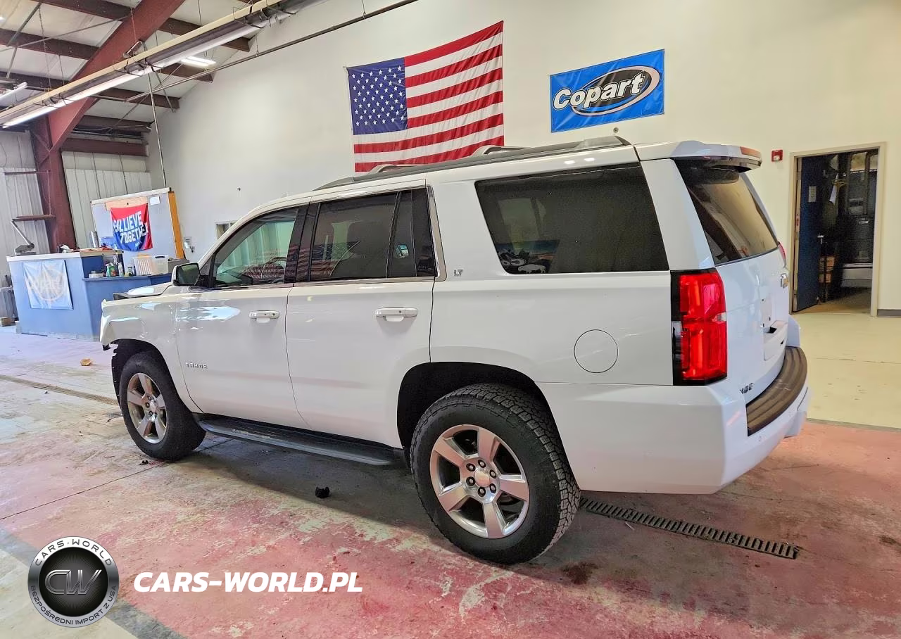 2019 Chevrolet Tahoe K1500 Lt VIN:1GNSKBKCXKR358878 - 2