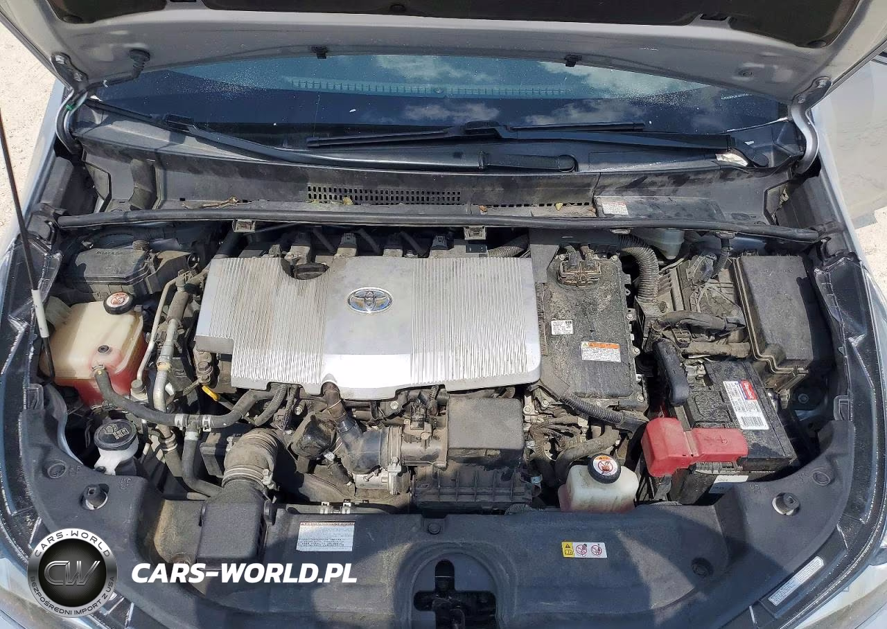 2020 Toyota Prius Le VIN:JTDKARFUXL3119147 - 12