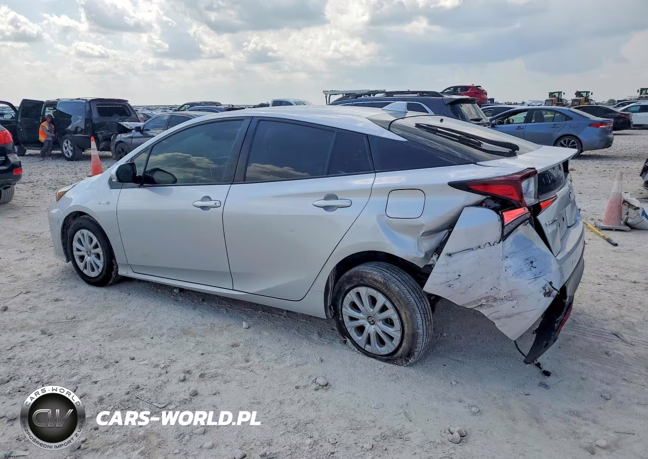 2020 Toyota Prius Le VIN:JTDKARFUXL3119147 - 2