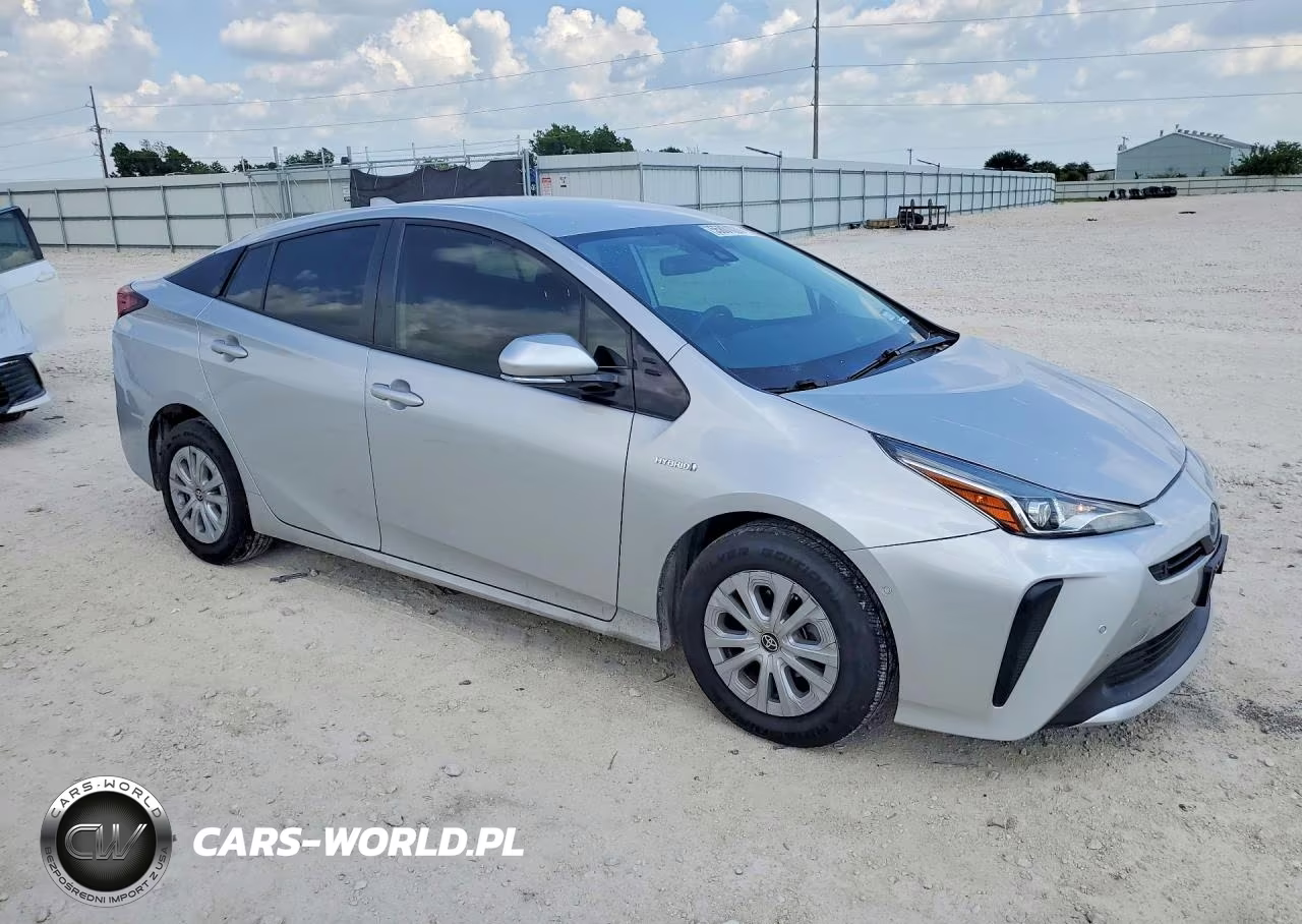 2020 Toyota Prius Le VIN:JTDKARFUXL3119147 - 5