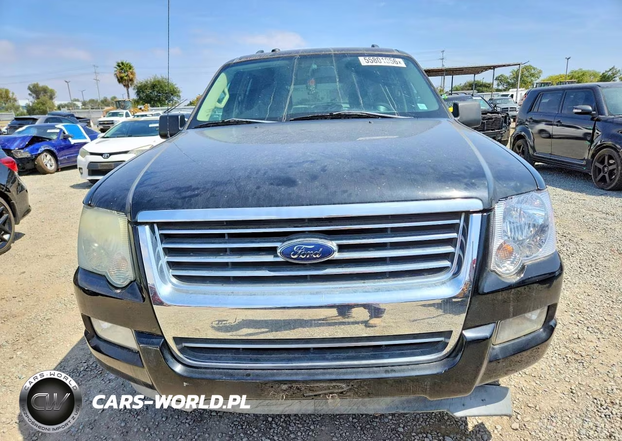 2010 Ford Explorer Xlt VIN:1FMEU6DE8AUA44014 - 5