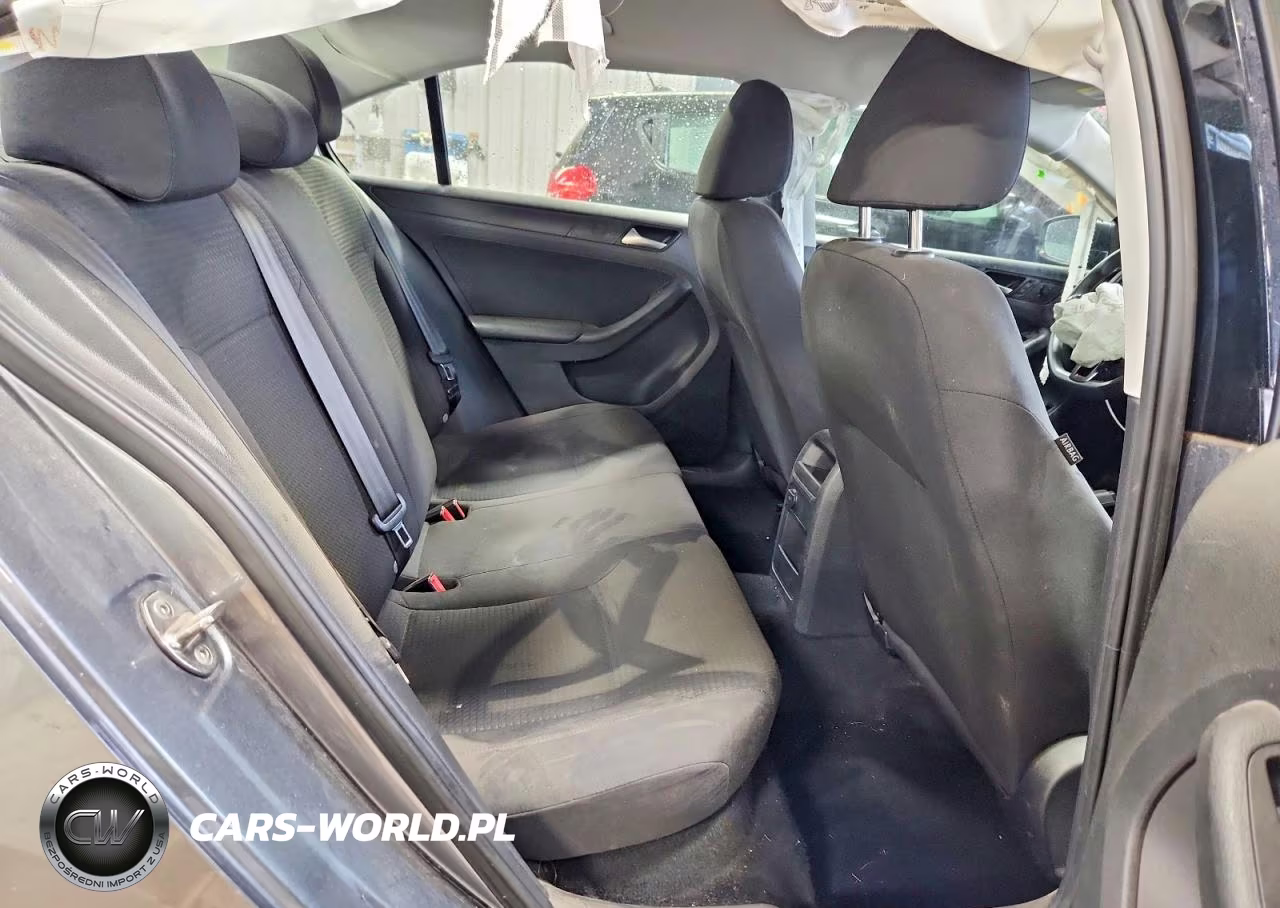2016 Volkswagen Jetta S VIN:3VW267AJ7GM411746 - 10