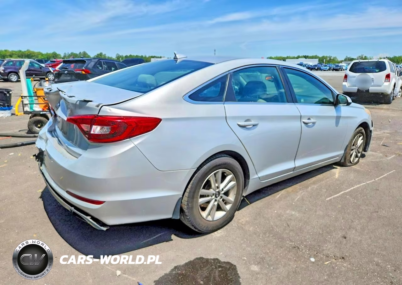 2016 Hyundai Sonata Se VIN:5NPE24AF8GH304409 - 3