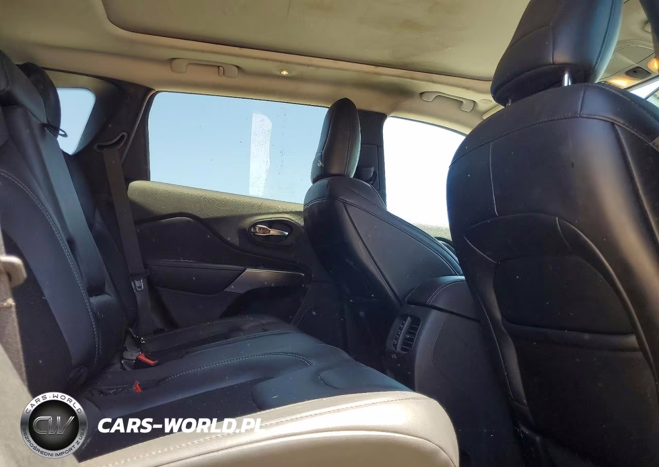 2020 Jeep Cher 4D Se VIN:1C4PJLLB9LD556119 - 10