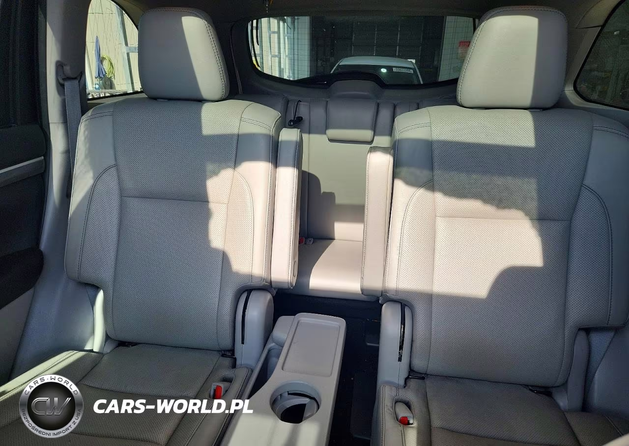 2019 Toyota Highlander Limited Platinum VIN:5TDDZRFH2KS965144 - 10