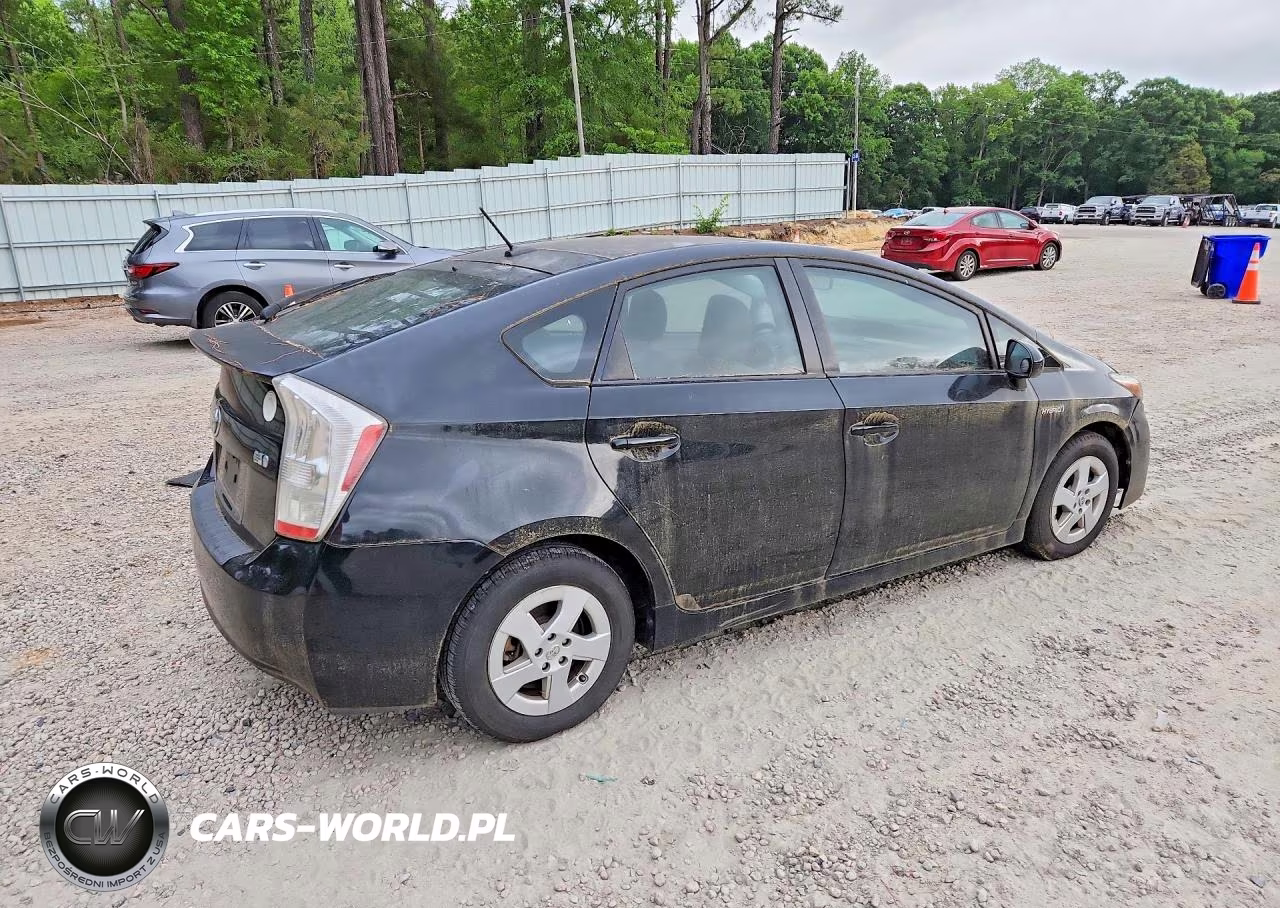 2011 Toyota Prius Three VIN:JTDKN3DU8B0265891 - 3