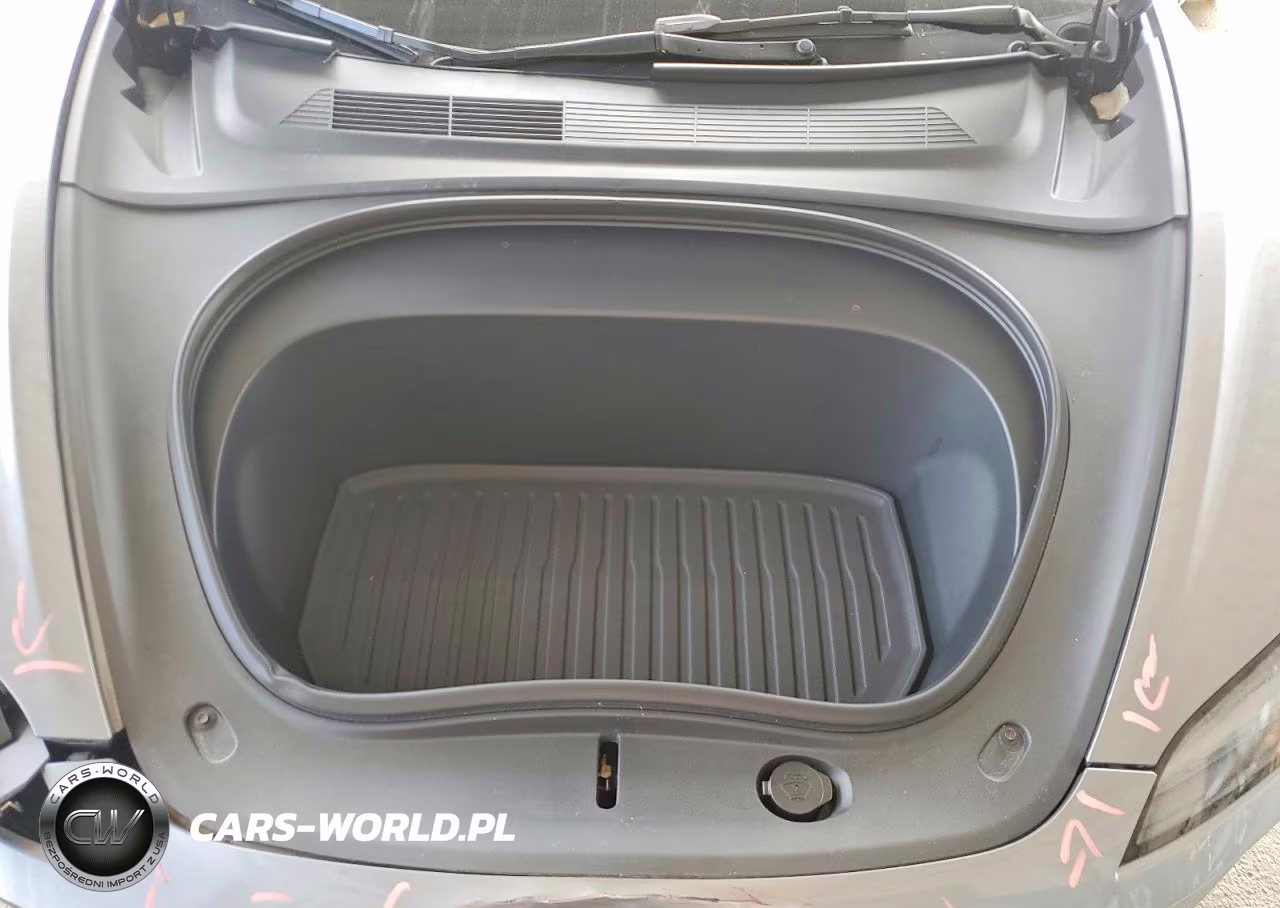 2025 Tesla Model 3 VIN:5YJ3E1EA8SF068993 - 11