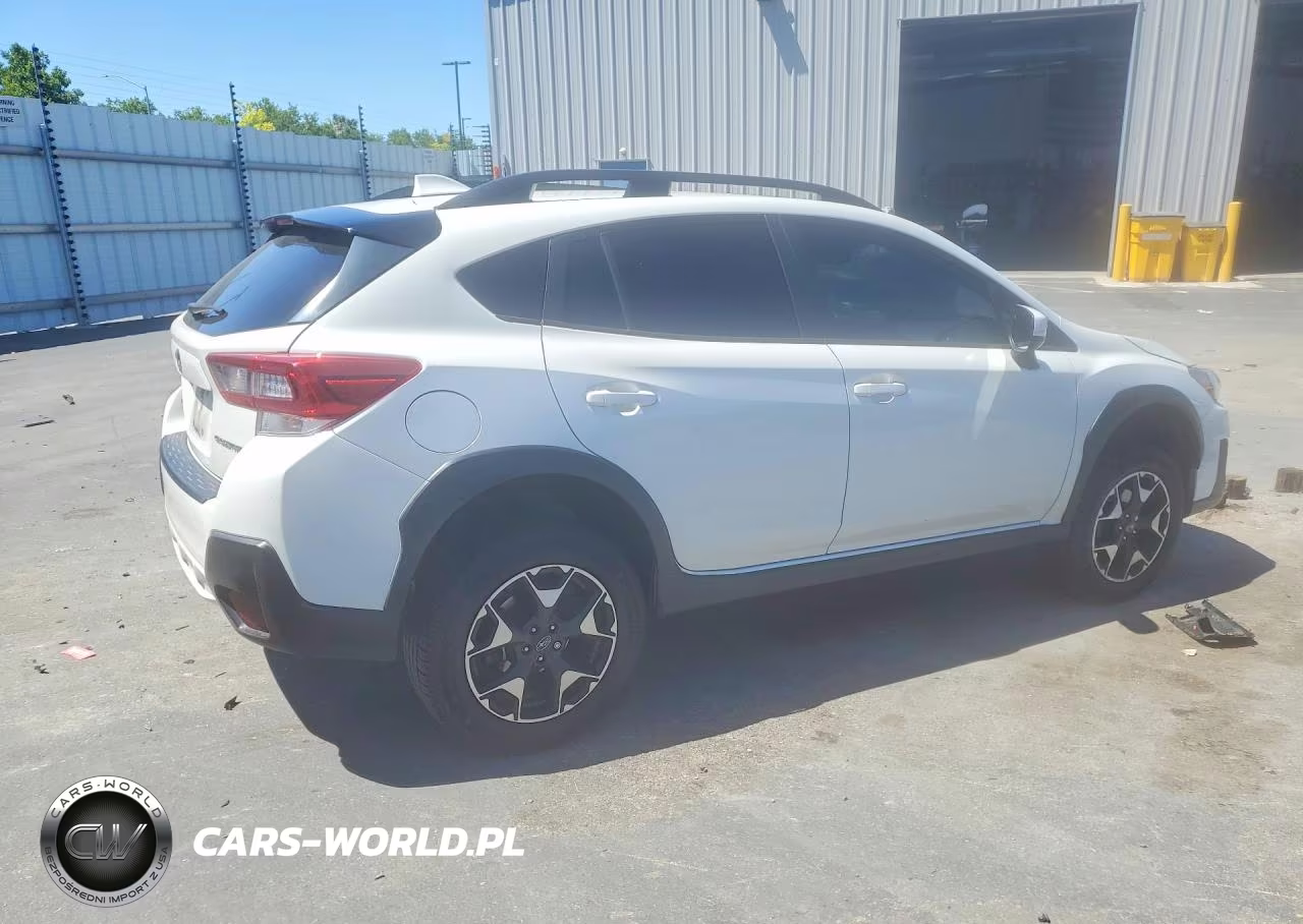 2020 Subaru Crosstrek Premium VIN:JF2GTAECXL8224155 - 3