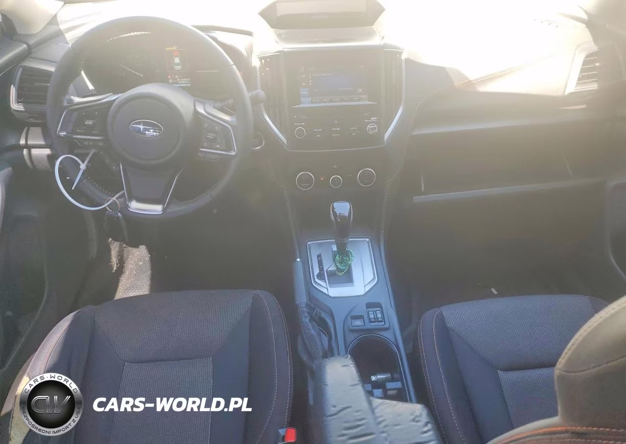 2020 Subaru Crosstrek Premium VIN:JF2GTAECXL8224155 - 8