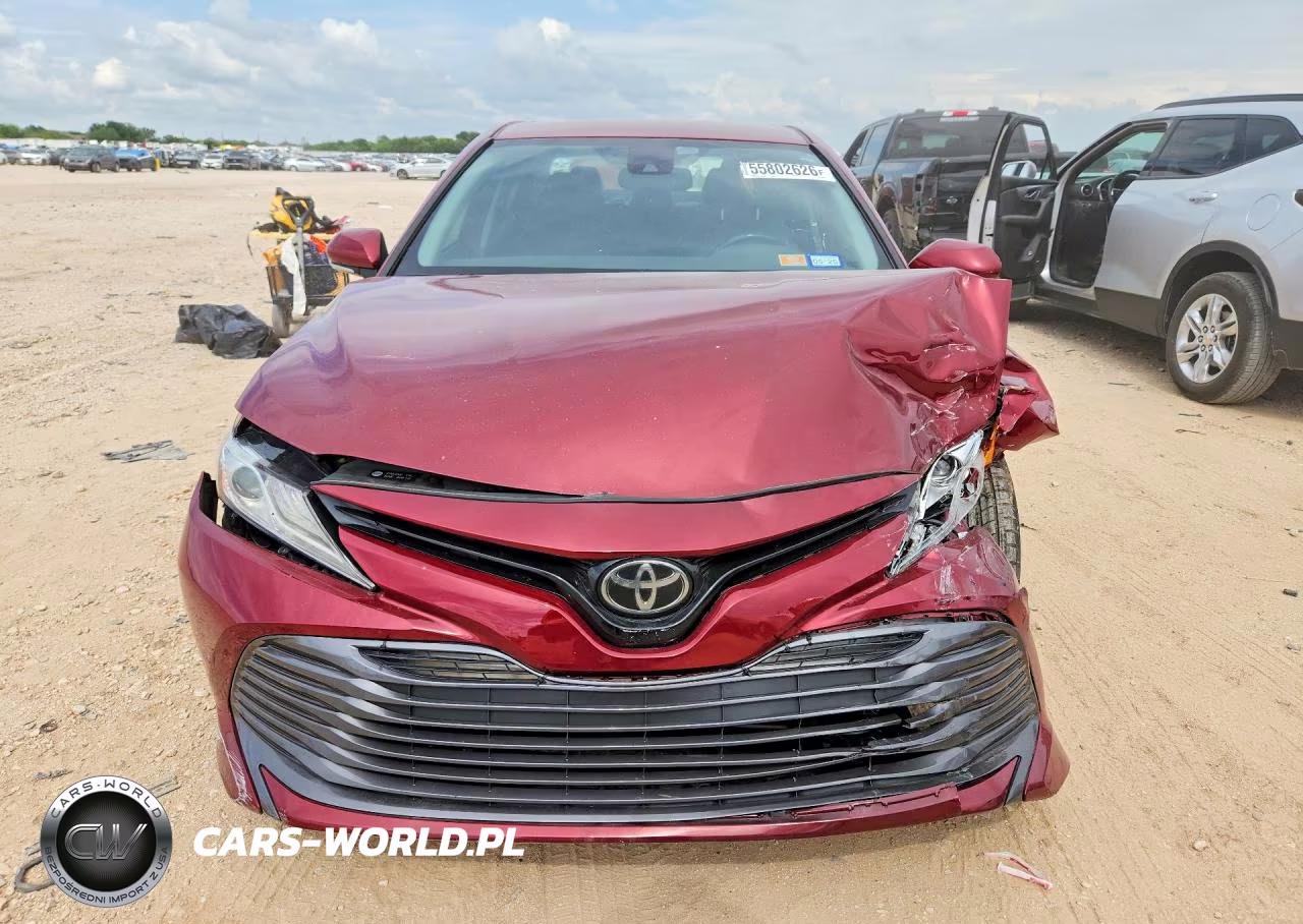 2019 Toyota Camry Xle VIN:4T1B11HK0KU703462 - 5
