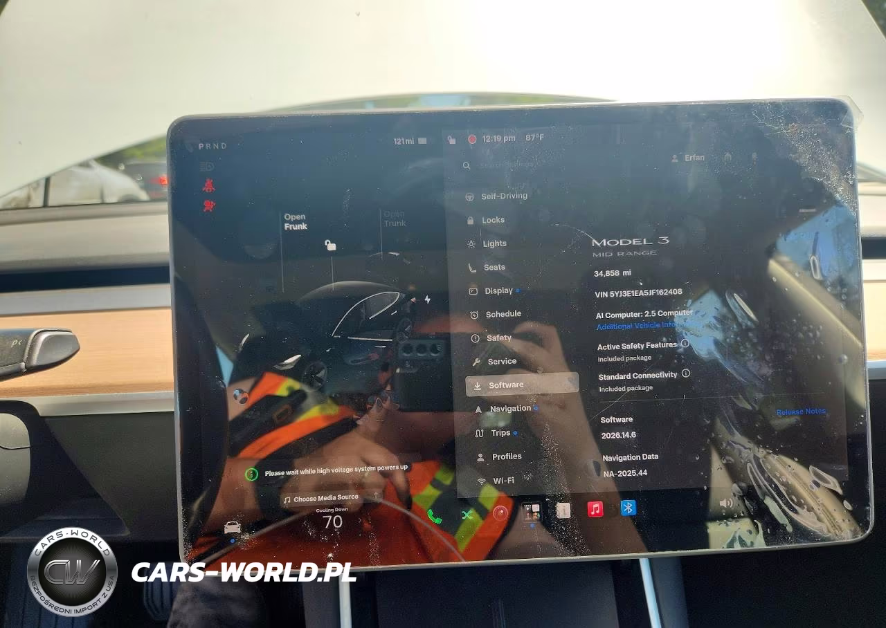 2018 Tesla Model 3 VIN:5YJ3E1EA5JF162408 - 9