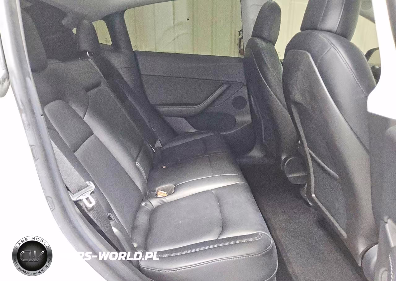 2020 Tesla Model Y VIN:5YJYGDEE0LF022550 - 11