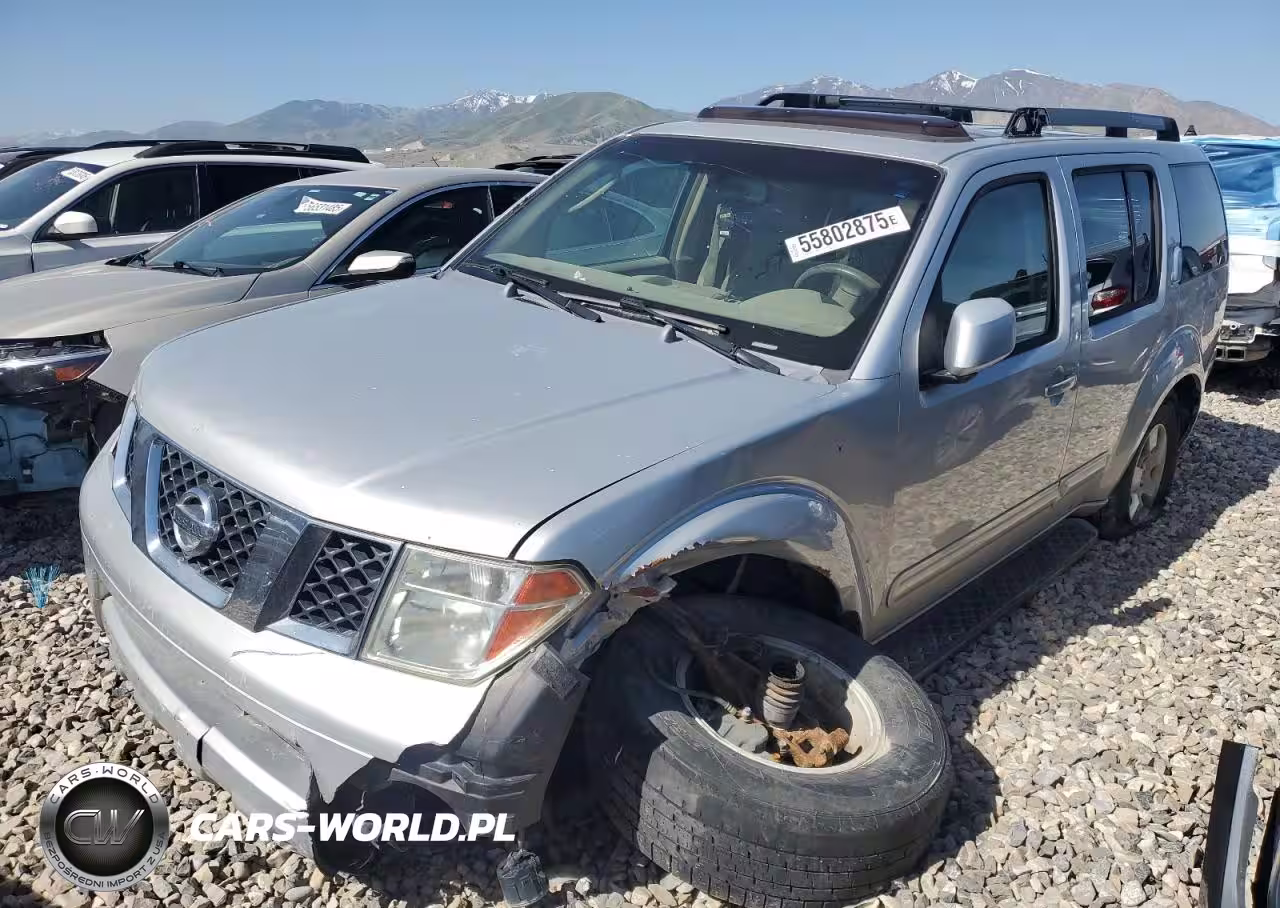 2005 Niss Pathfinder Le