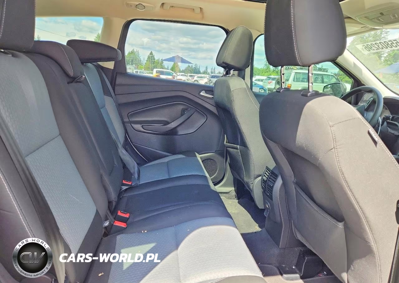 2017 Ford Escape Se VIN:1FMCU0G99HUB04735 - 11