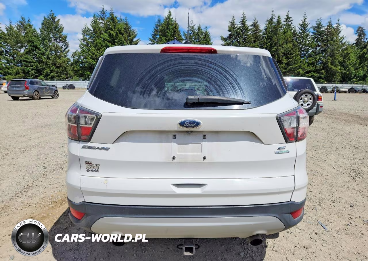 2017 Ford Escape Se VIN:1FMCU0G99HUB04735 - 6