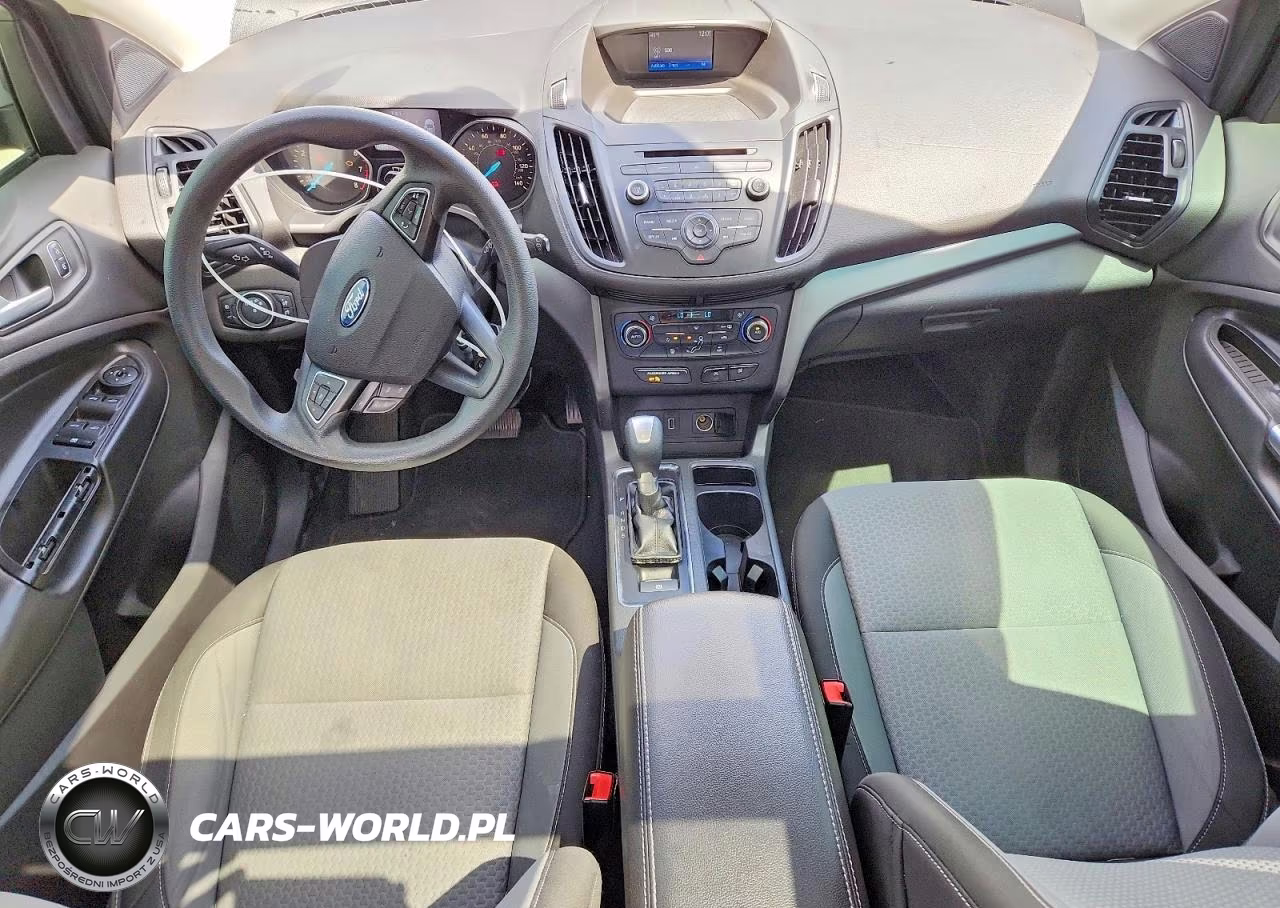 2017 Ford Escape Se VIN:1FMCU0G99HUB04735 - 8