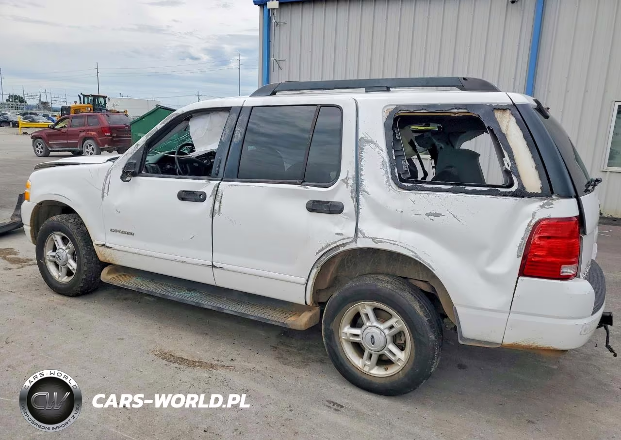 2005 Ford Explorer Xlt VIN:1FMDU73K55UB70586 - 2