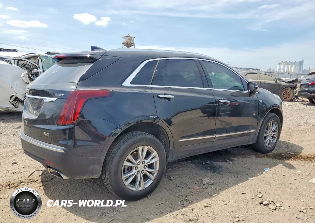 2023 Cadillac Xt5 Luxury VIN:1GYKNBR4XPZ177067 - 3