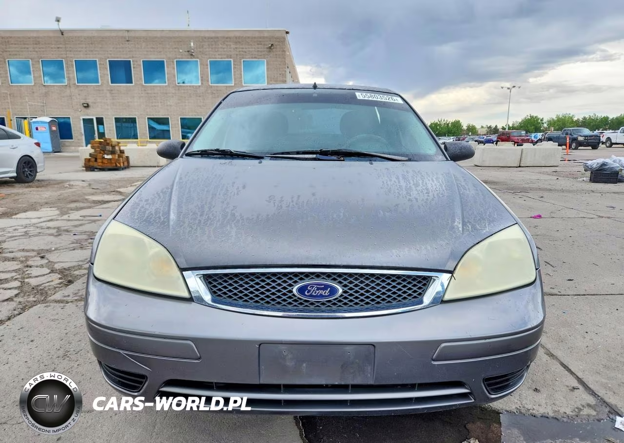 2007 Ford Focus Zx4 VIN:1FAHP34N37W244745 - 5