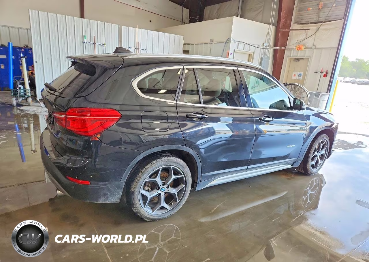 2016 BMW X1 xDrive28I VIN:WBXHT3C31GP884701 - 3
