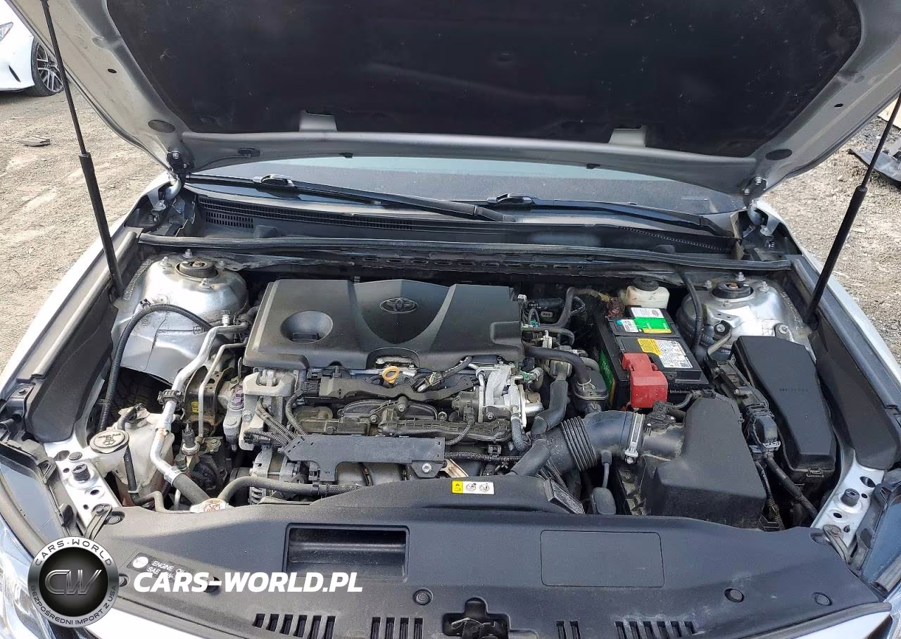 2018 Toyota Camry Le VIN:4T1B11HK9JU104039 - 11