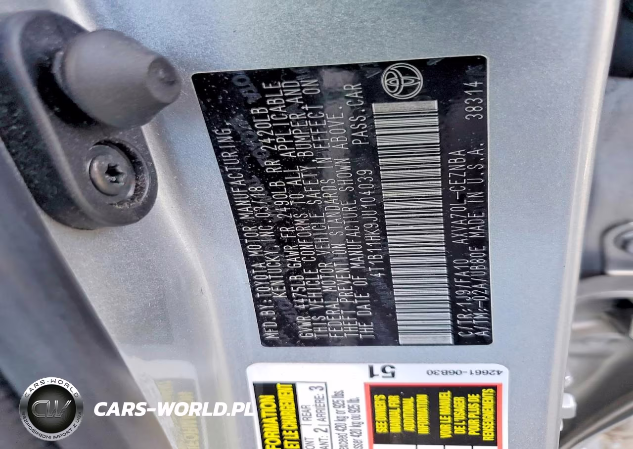 2018 Toyota Camry Le VIN:4T1B11HK9JU104039 - 12
