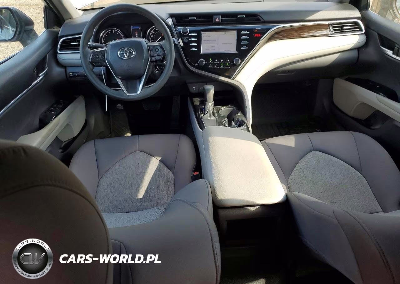 2018 Toyota Camry Le VIN:4T1B11HK9JU104039 - 8