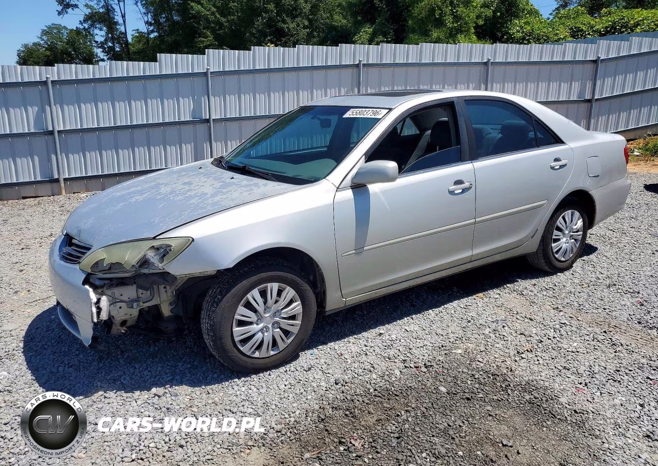 2005 Toyota Camry Le – zdjęcie 1 z 12