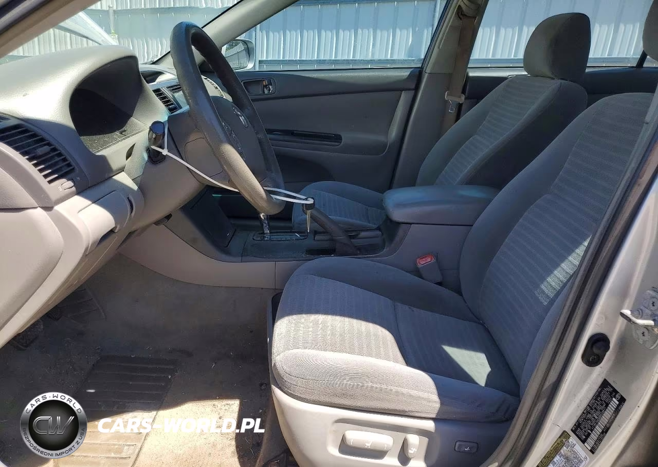 2005 Toyota Camry Le VIN:4T1BE30K55U529811 - 7