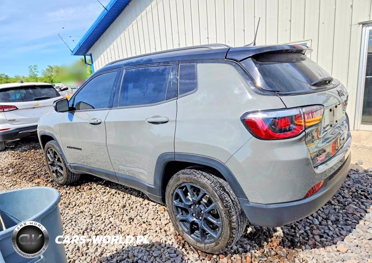 2024 Jeep Compass Latitude VIN:3C4NJDBN5RT602363 - 2