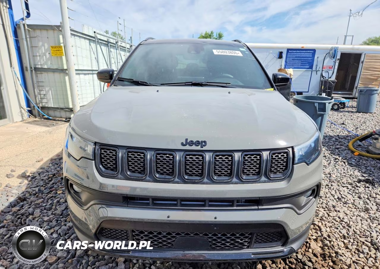 2024 Jeep Compass Latitude VIN:3C4NJDBN5RT602363 - 5