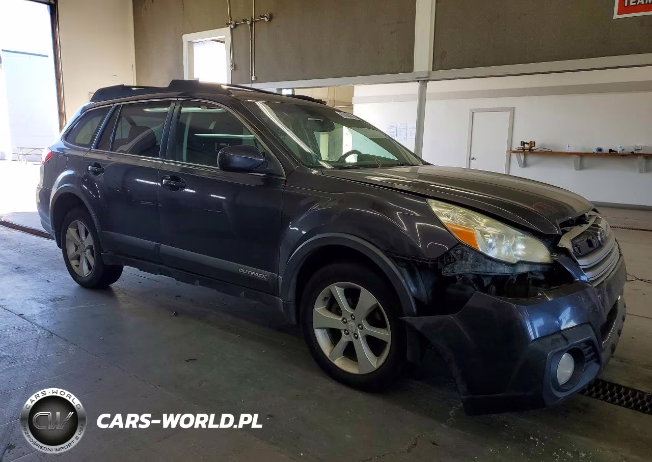 2013 Subaru Outback 2.5I Premium VIN:4S4BRBCC5D3211761 - 4