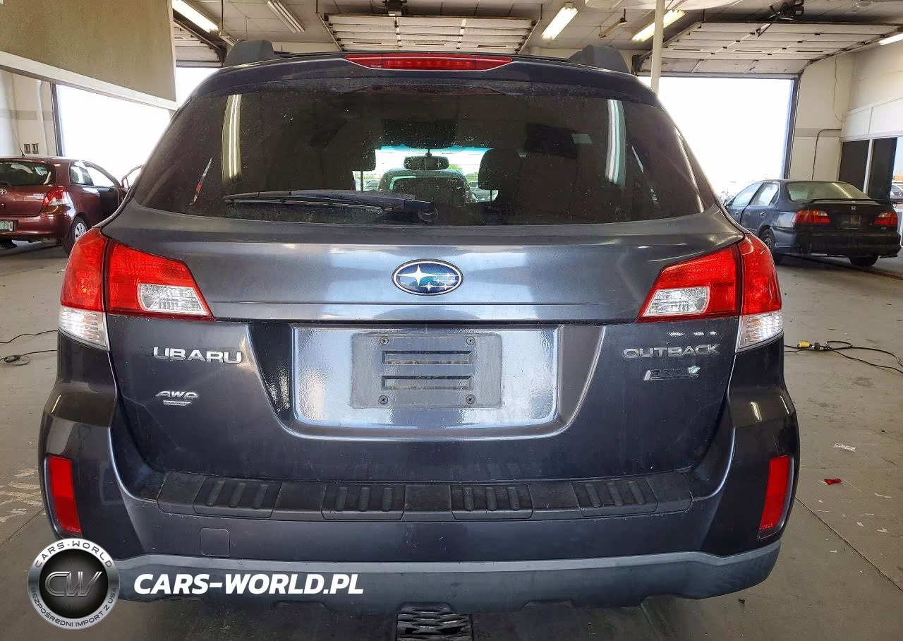 2013 Subaru Outback 2.5I Premium VIN:4S4BRBCC5D3211761 - 6