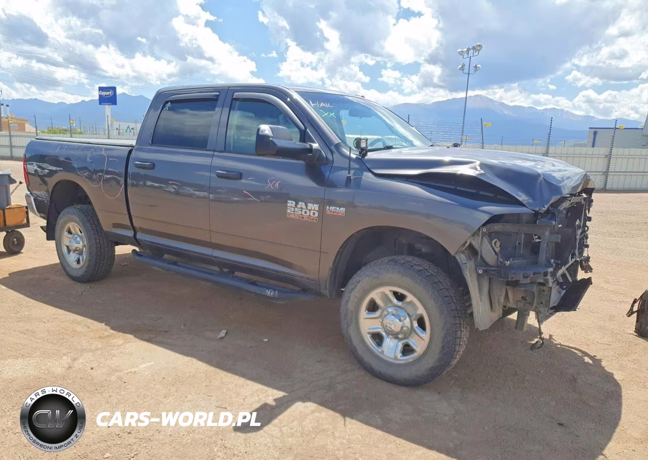 2017 Ram 2500 St VIN:3C6UR5CJXHG658187 - 4