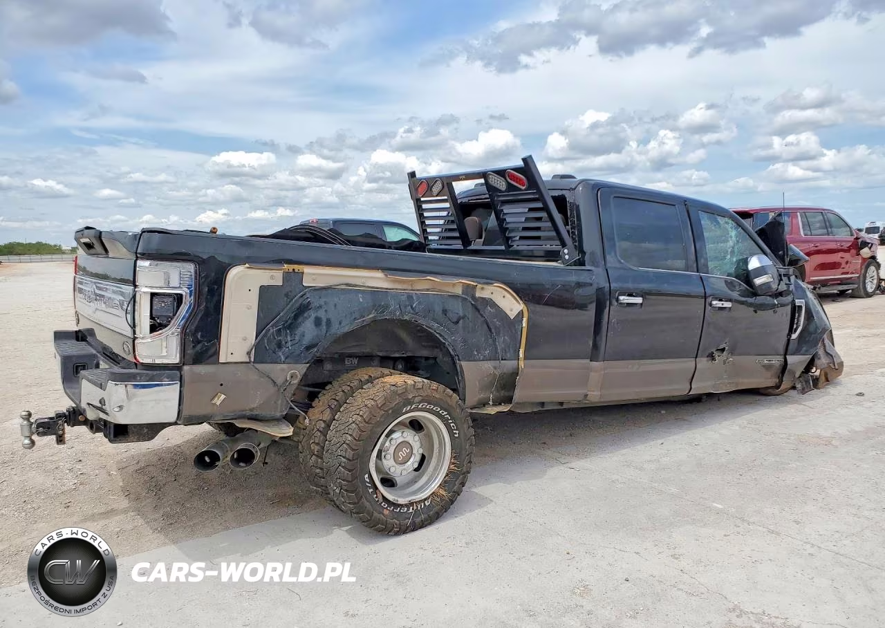 2022 Ford F350 Super Duty VIN:1FT8W3DT2NEG24612 - 3